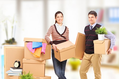 Local Islington moving service planning access and parking