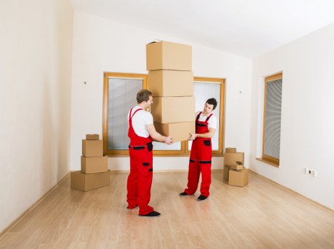 Packing and loading support for Islington removals