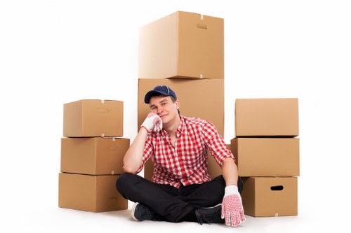 Fast and reliable same day removals support in Islington